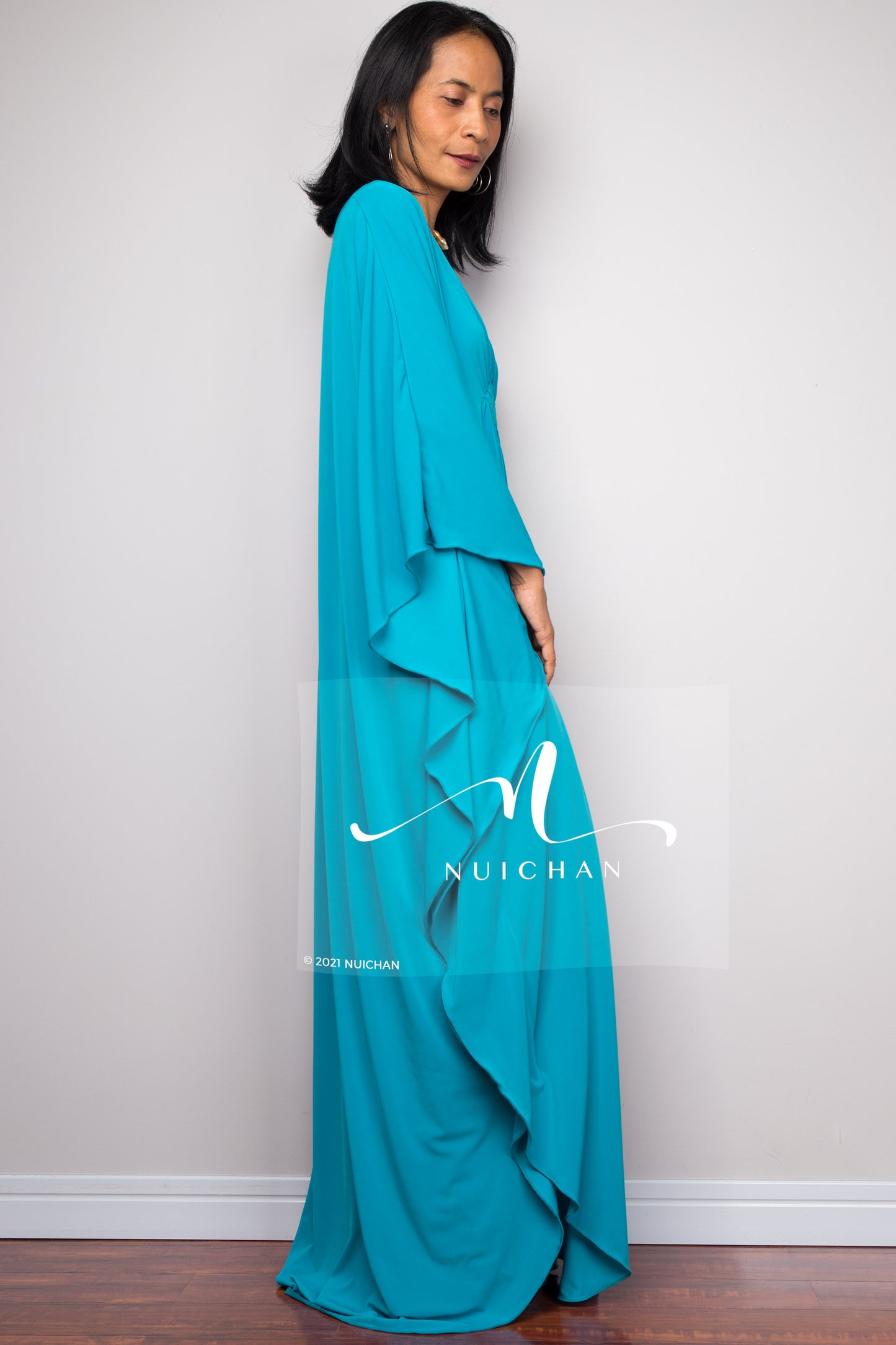 Buy Kaftan dresses online. Kimono caftan dress by Nuichan