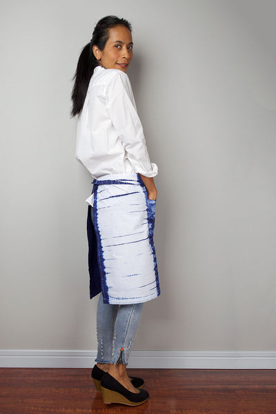 hand dyed apron, blue apron, tie dye apron, apron with front pockets, shibori apron by Nuichan