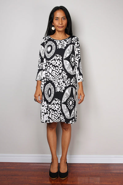 black and white dress, short dress with long sleeves, short black and white bold print dress, modest neckline dress, above the knee dress by Nuichan