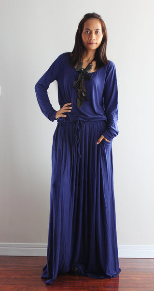Plus size long sleeve navy blue dress, dark blue maxi dress with pockets by Nuichan