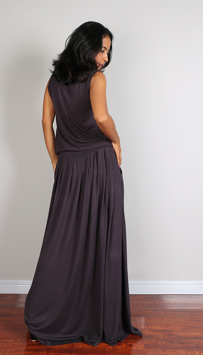 Navy grey sleeveless maxi dress, dark grey dress with pleated skirt and pockets, plus size dress, loose fit dress by Nuichan