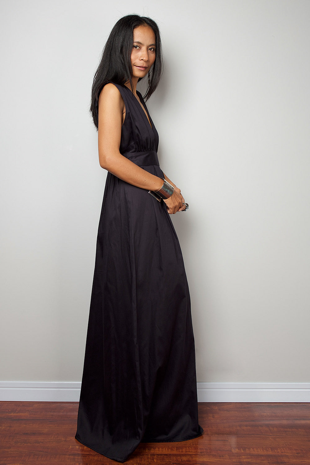 Black Maxi Dress, Long black dress, Sleeveless dress, High waist dress : Oriental Secrets Collection II One Size Fits Most / Black