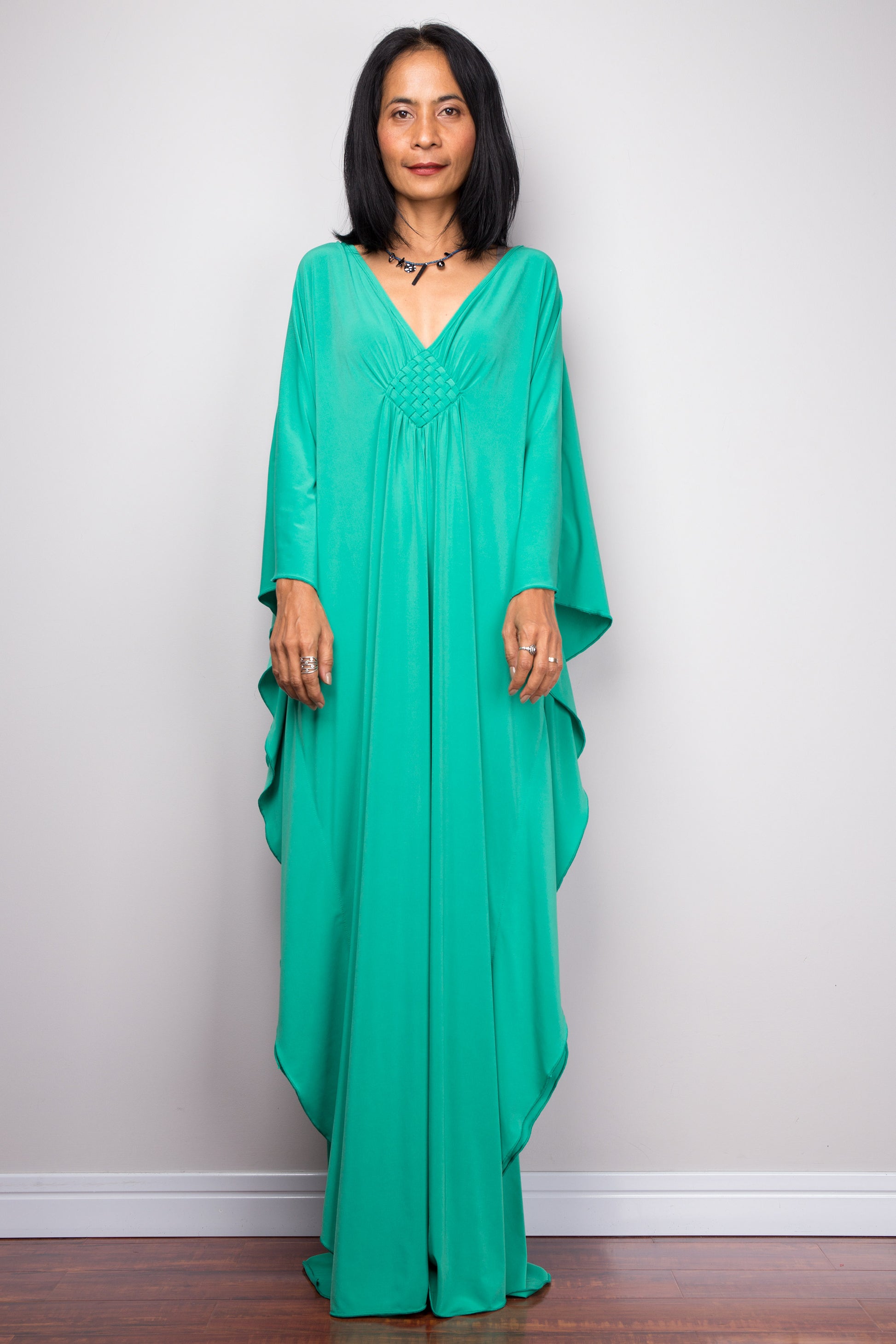 Shop Kaftan dresses online. Green kimono kaftan dress by Nuichan