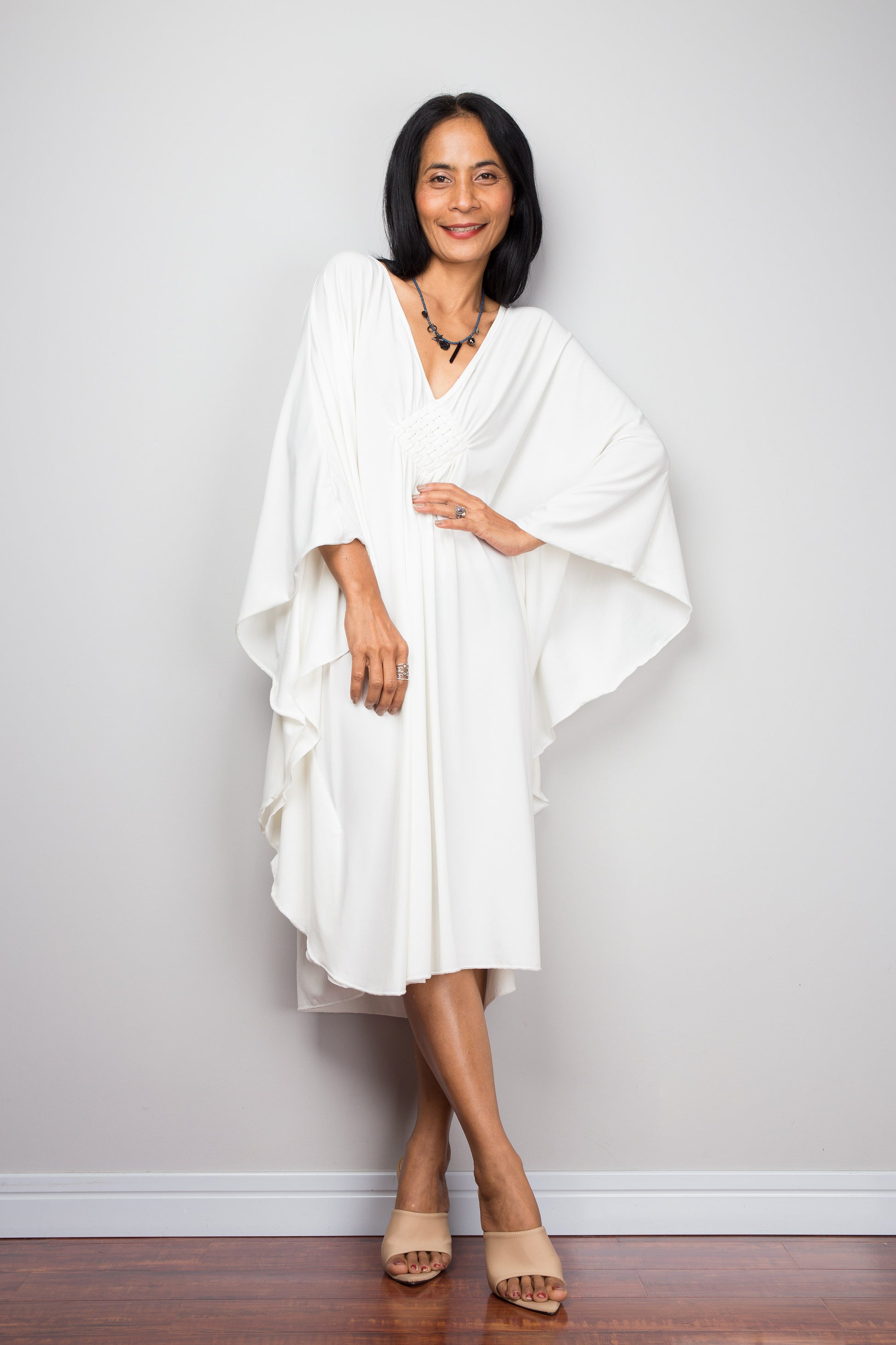 Short white kaftan dress. Buy midi kaftan dresses online Short white kaftan dress. Buy midi kaftan dresses online