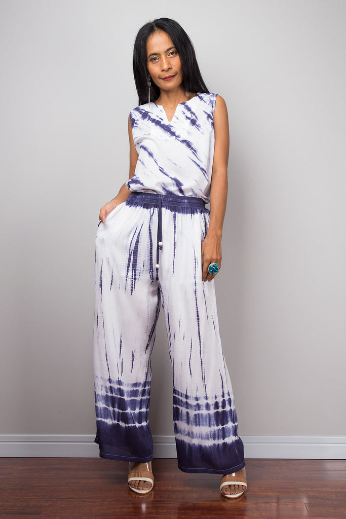 Blue and white top and matching tie dye pants, white tunic, loose fit ...