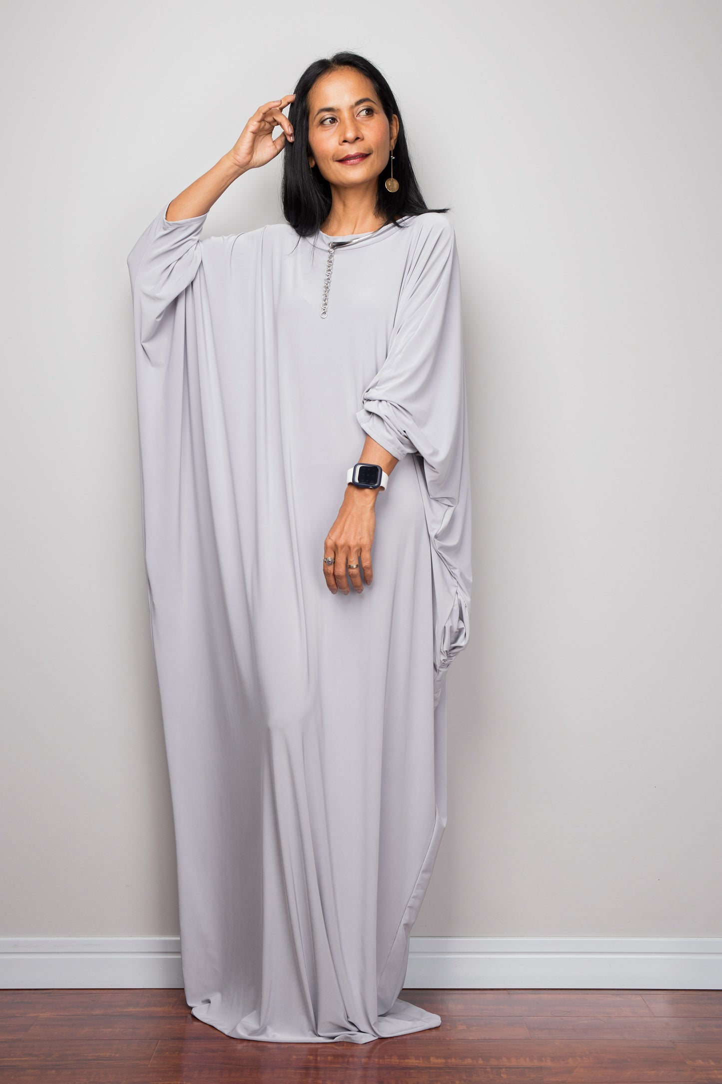 Buy Modest Kaftan dresses online. Muslim evening dress by Nuichan