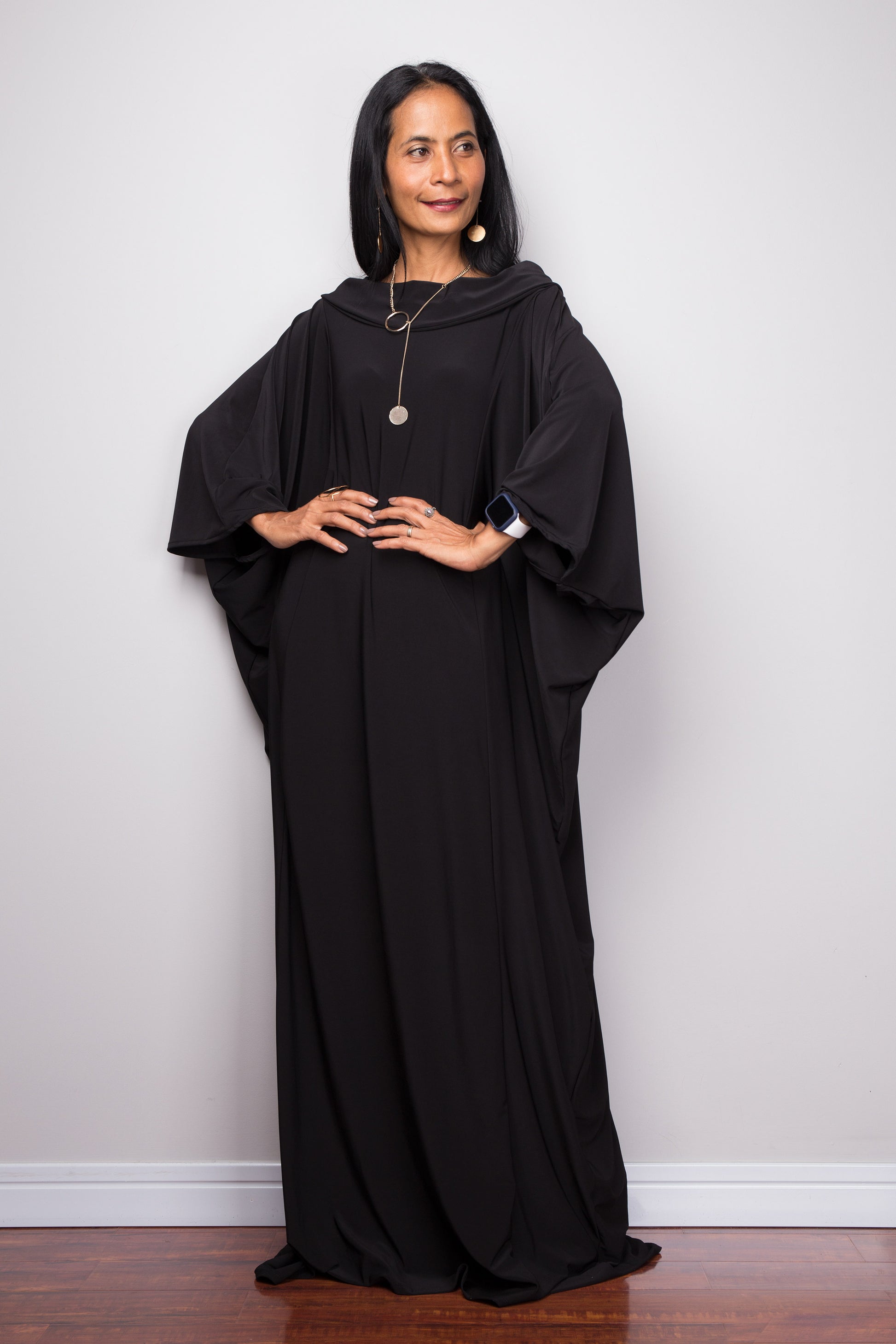 Buy Modest Kaftan dresses online. Large kaftan frock dress by Nuichan