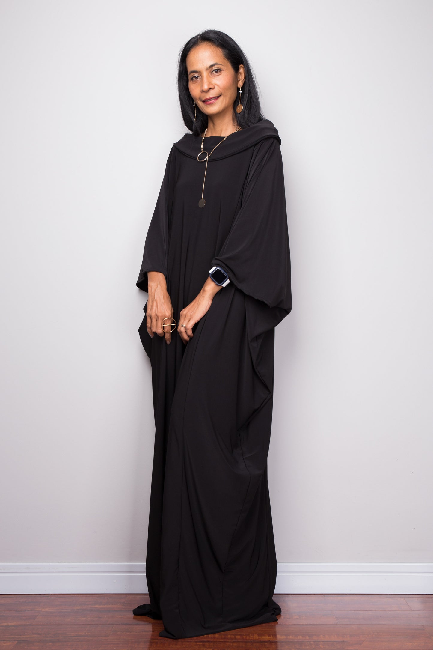 Buy Modest Kaftan dresses online. Large kaftan frock dress by Nuichan