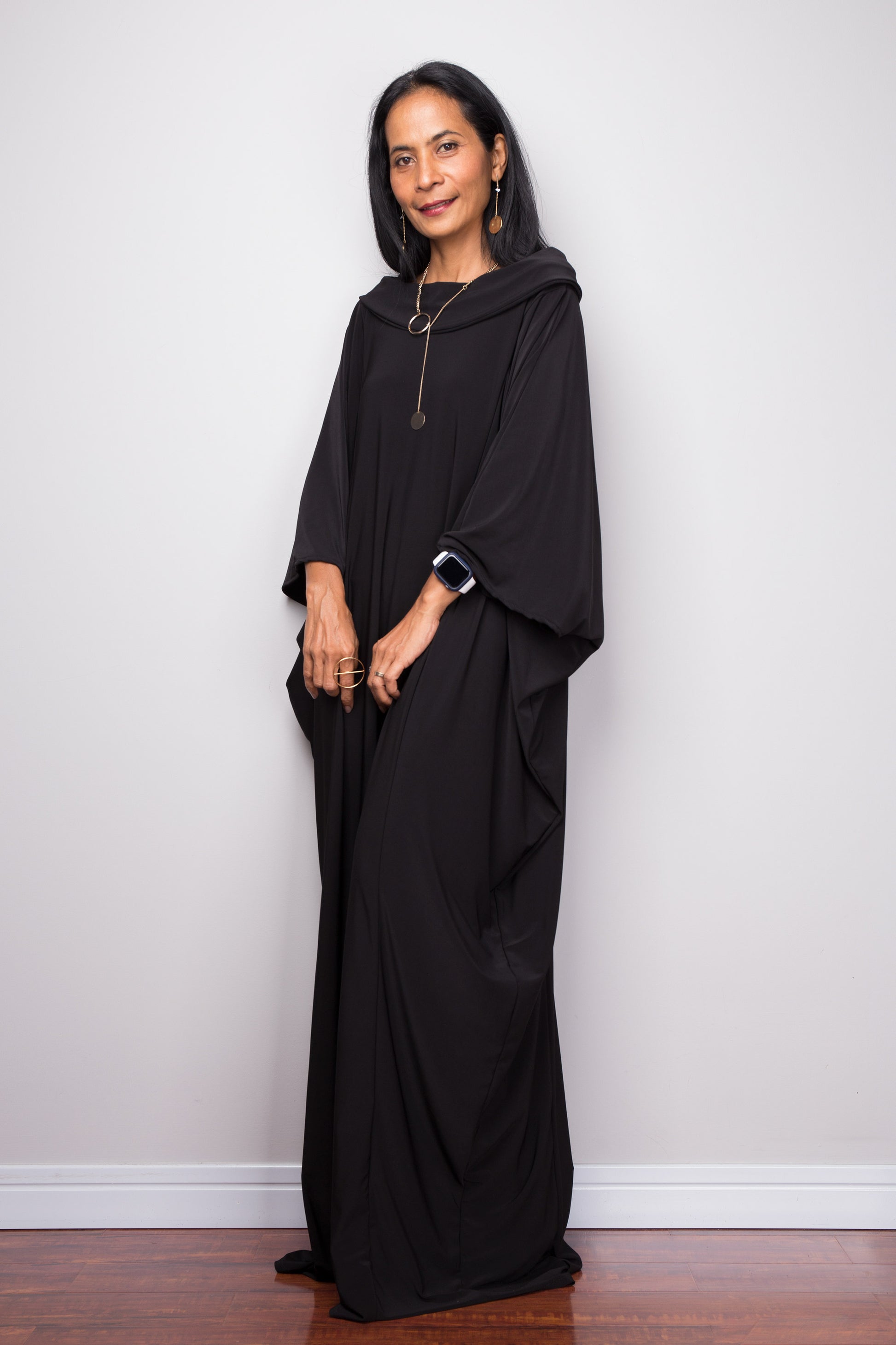 Buy Modest Kaftan dresses online. Large kaftan frock dress by Nuichan