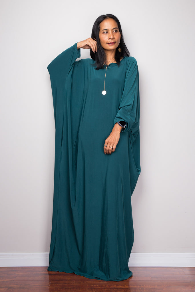 Stylish kaftan dresses online. Modest maxi dress by Nuichan