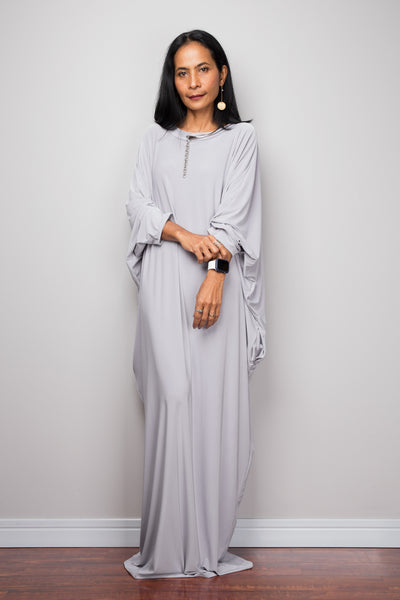 Buy Modest Kaftan dresses online. Muslim evening dress by Nuichan
