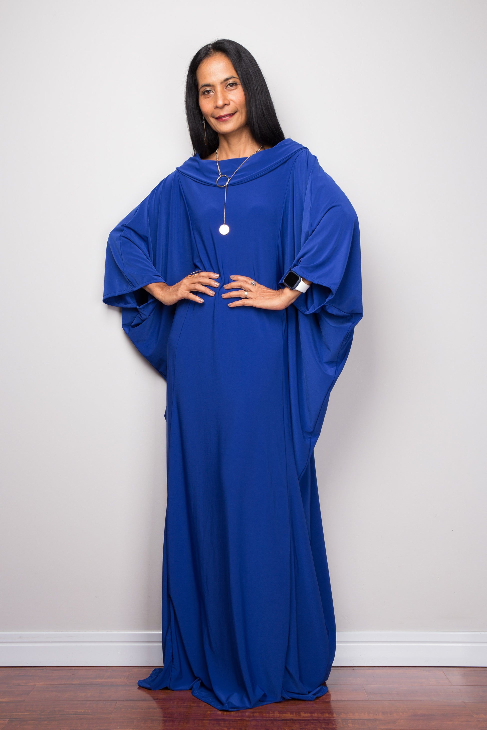 Buy Modest Kaftan dresses online. Large kaftan frock dress by Nuichan