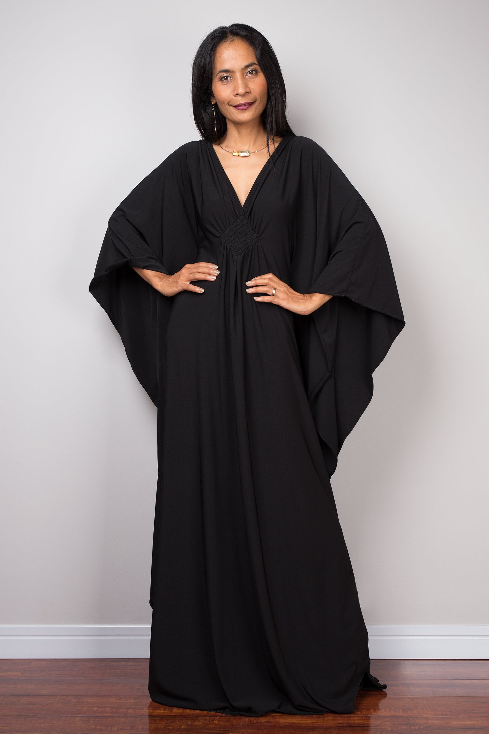 Nuichan women kaftan black dress online. Long black caftan batwing dress