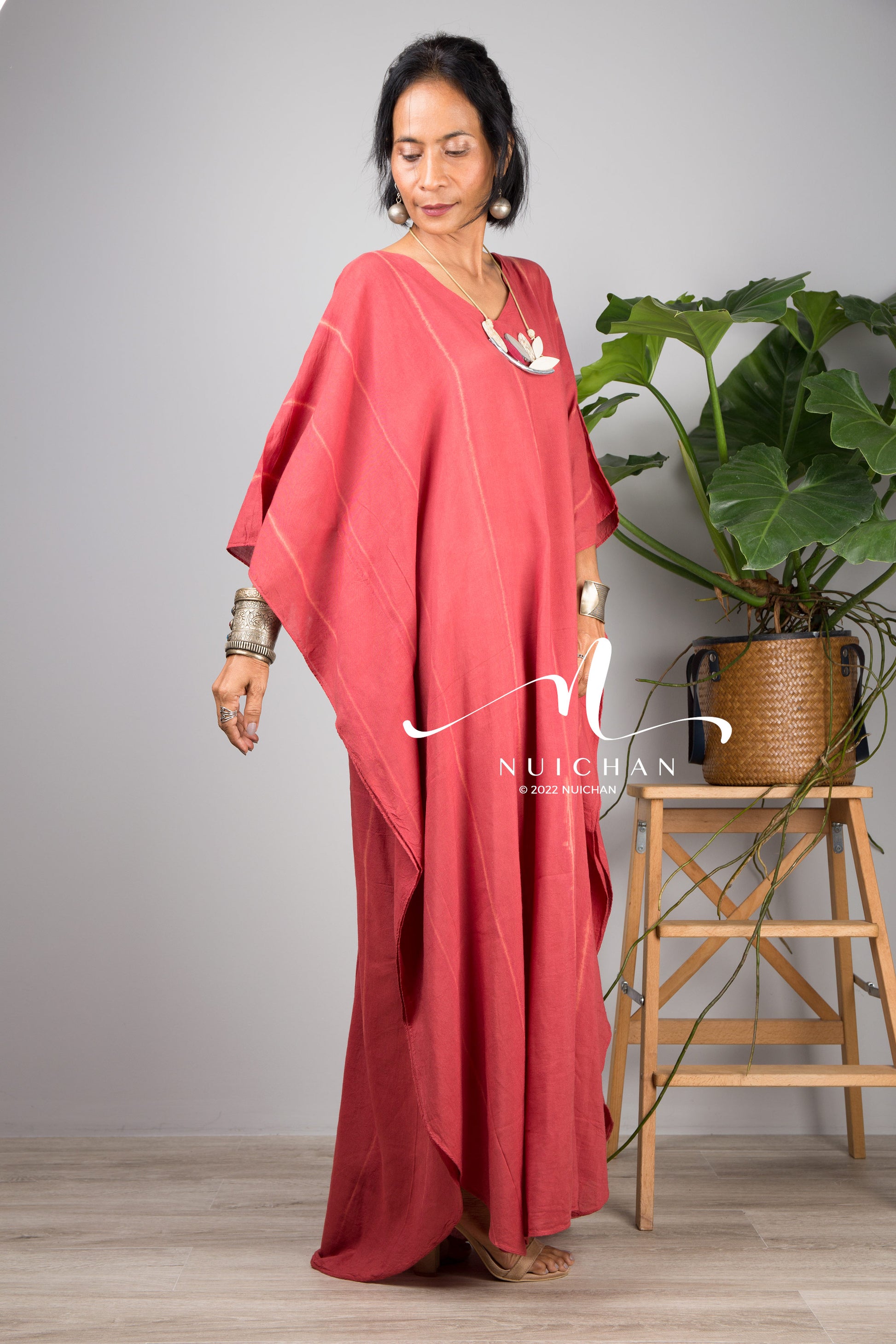 Nuichan Women Tie dye kaftan. Buy lounge wear and tie dye dress online