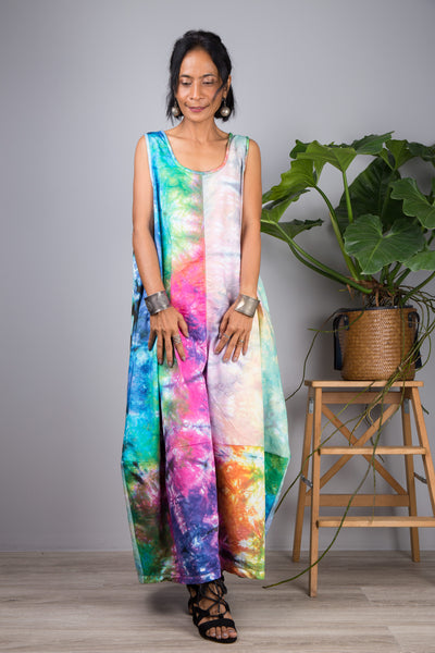 Nuichan Women's sleeveless tie dye dress. Buy hand dyed dresses online