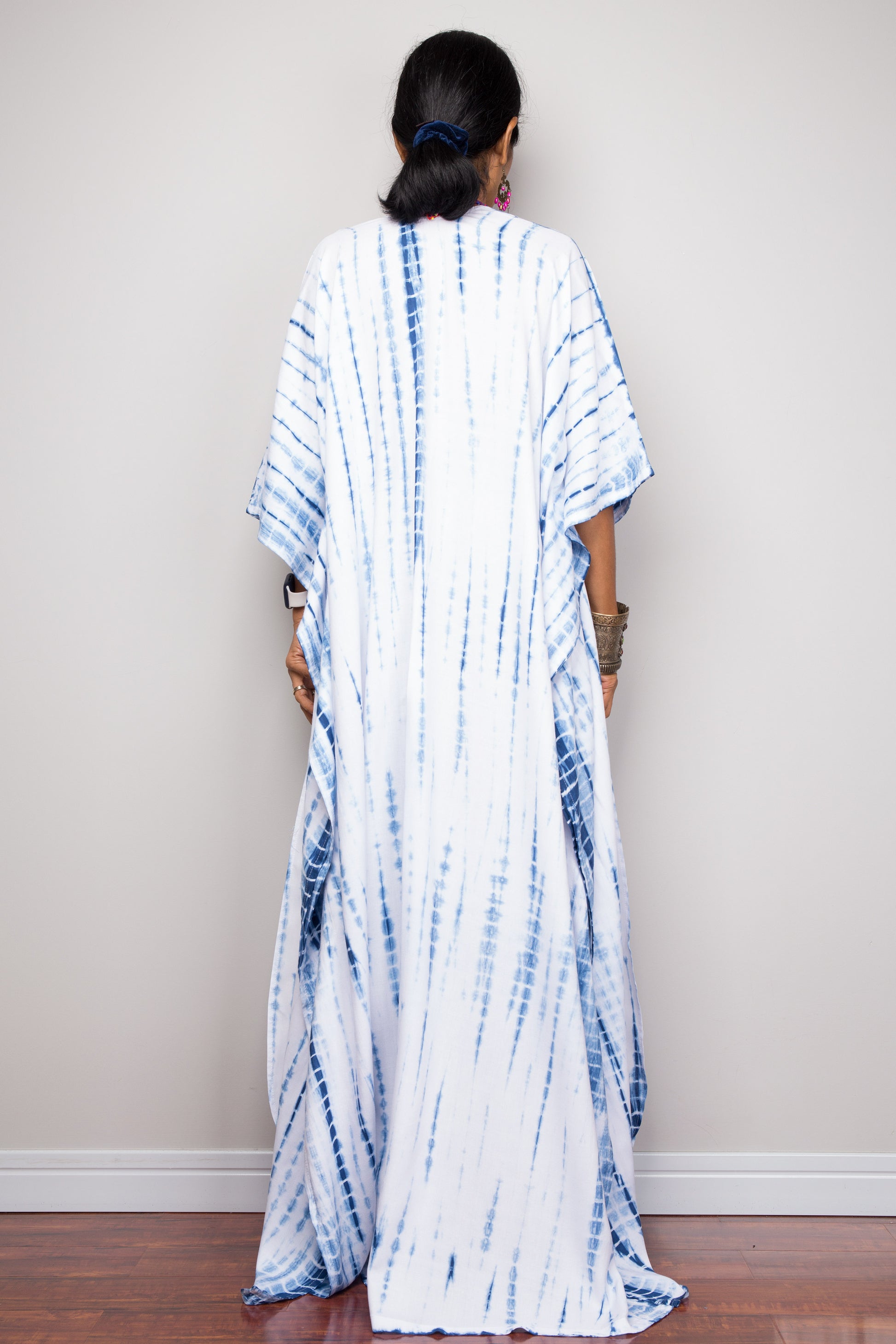 Indigo tie dye cardigan.  Open front cardigan with sash. Back view