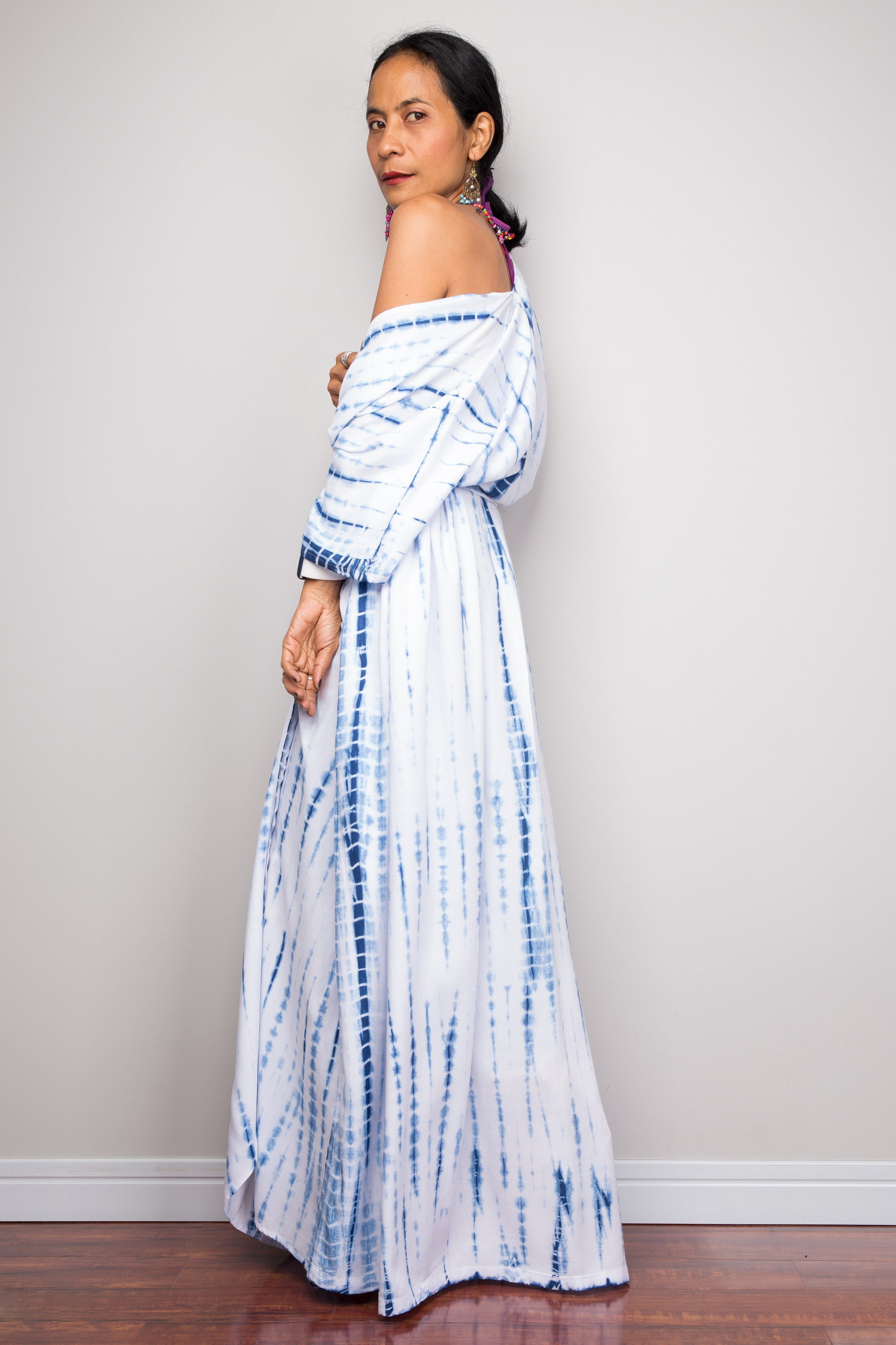 White and blue tie dye cardigan.  Open front cardigan with sash.