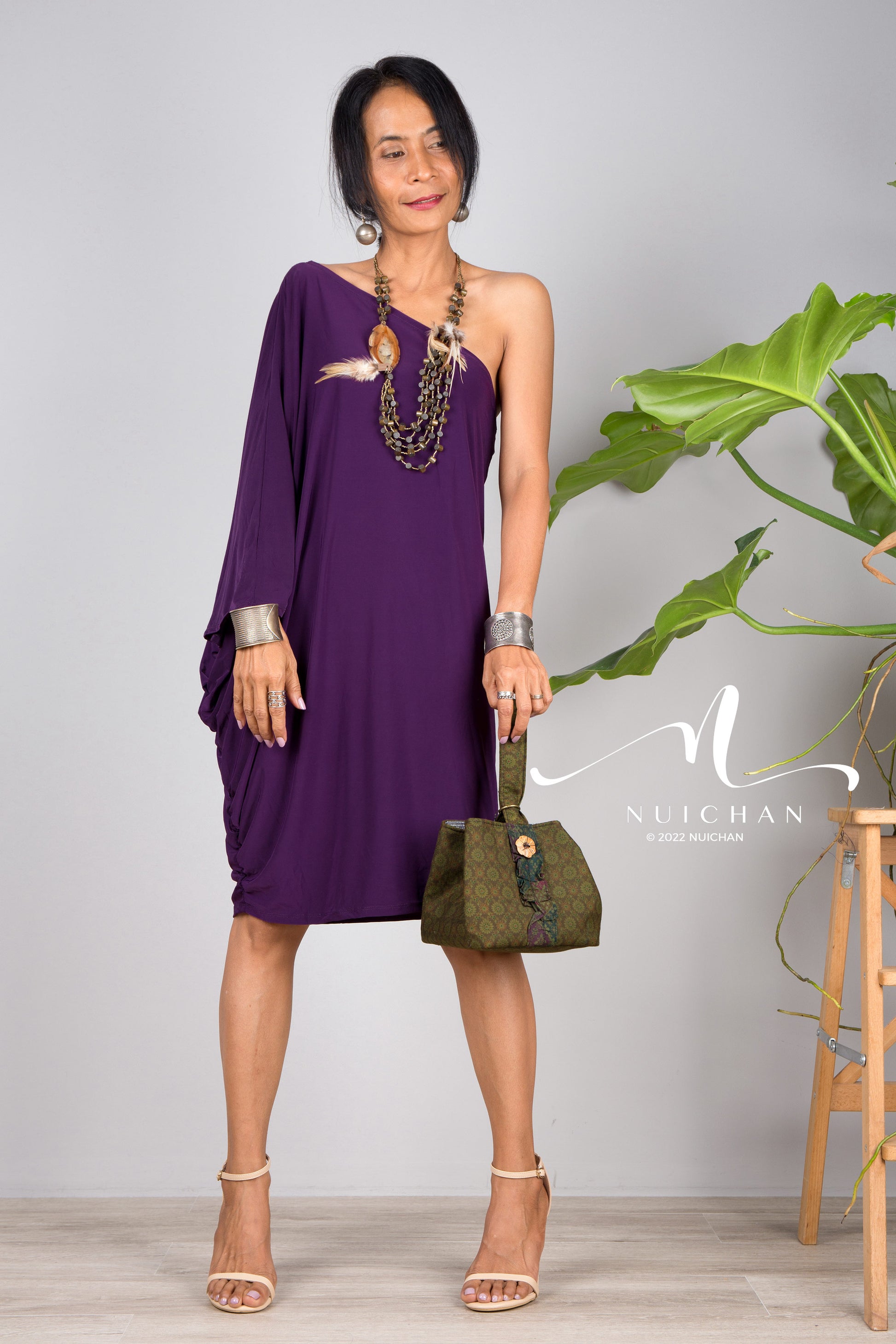 Nuichan women's short dark purple dress. Off shoulder party dress 
