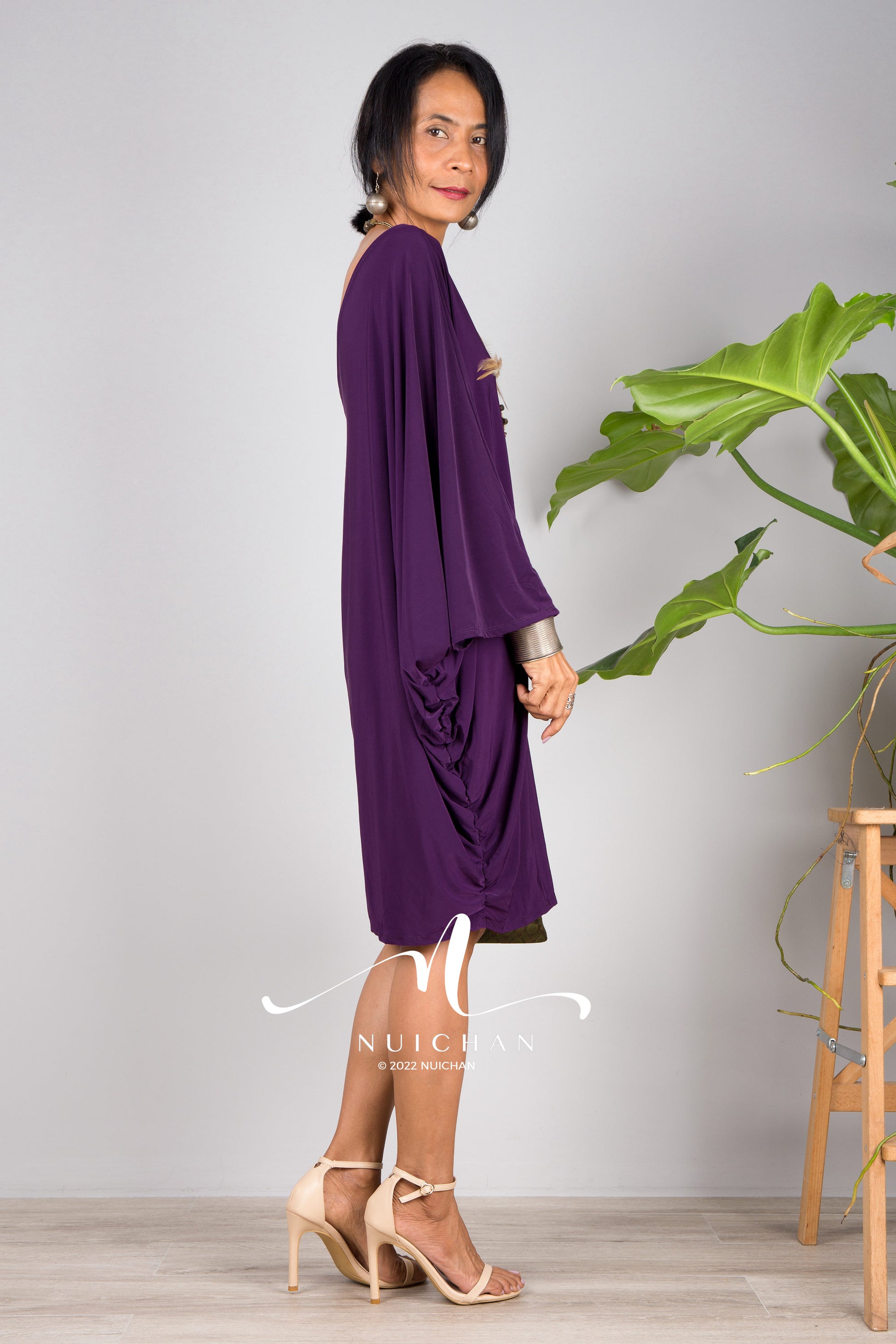 Nuichan women's short dark purple dress. Off shoulder party dress