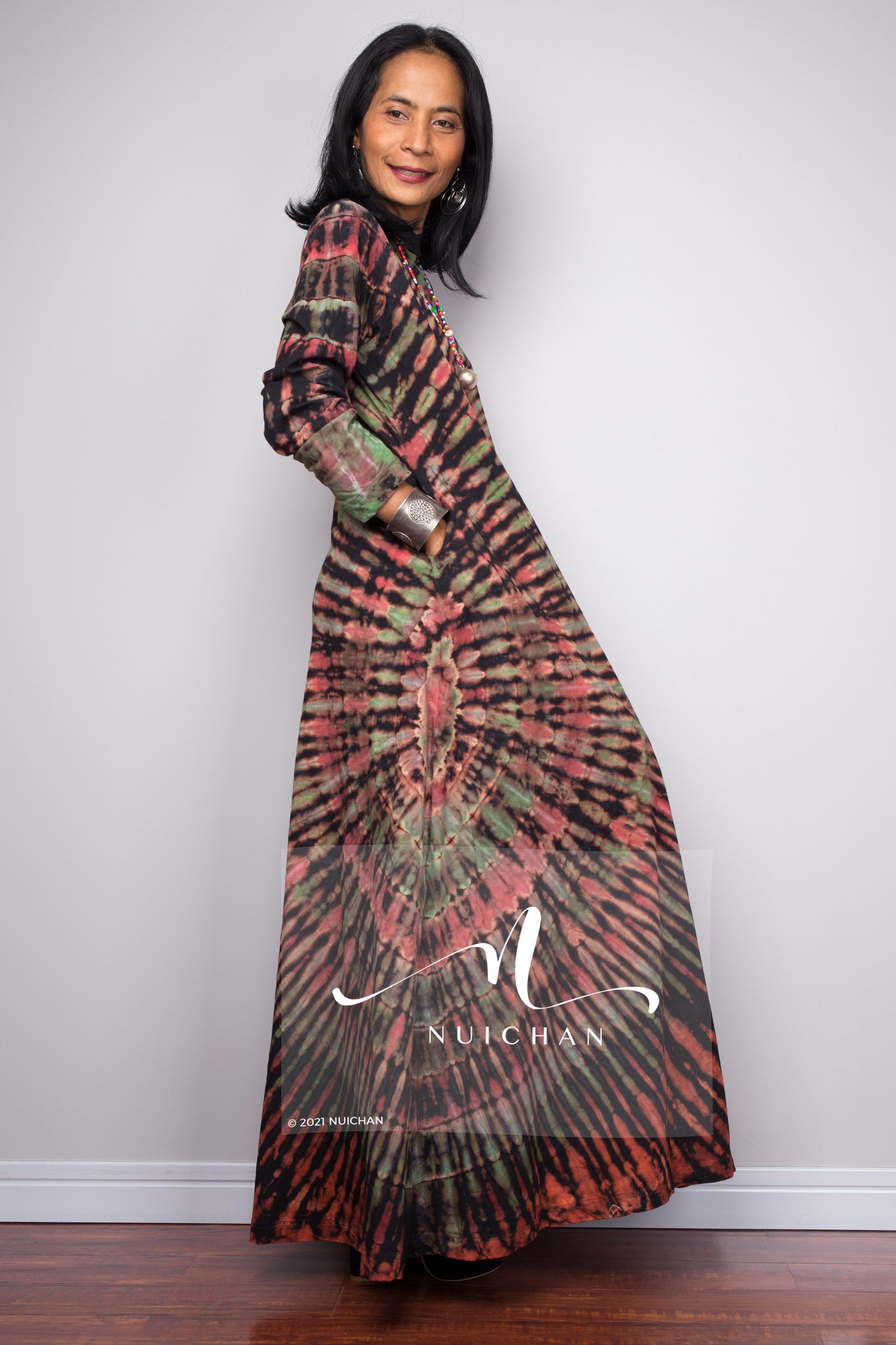 Buy tie dye dress online.  Check out Nuichan's tie dye designs